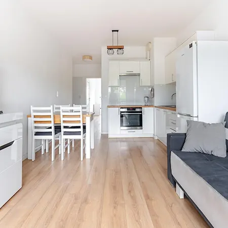 Rownolegla Str Modern Flat *