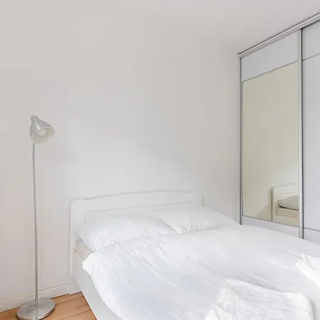 Rownolegla Str Modern Flat 게스트하우스 바르샤바